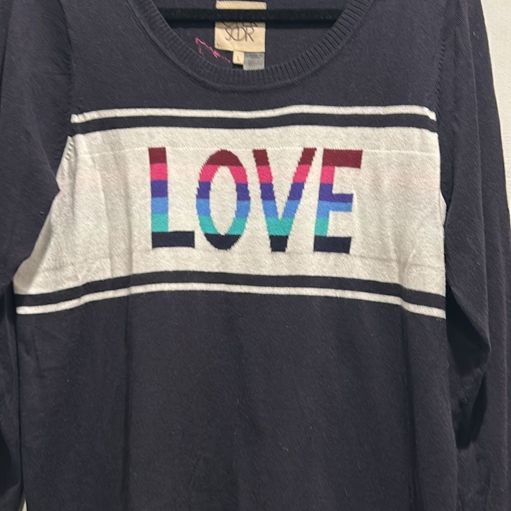 Chaser Love & Peace (on the back) Sweater, Size Large - Picture 2 of 9